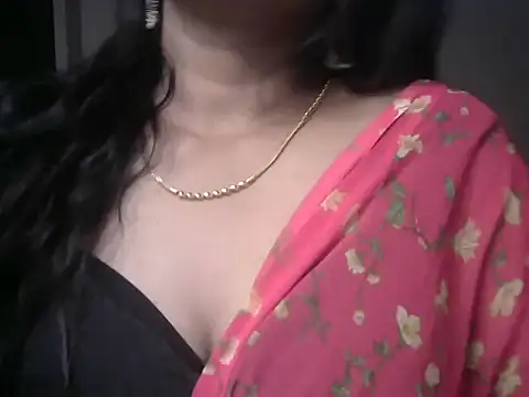 Snapshot of telugu99ramya chatting on 10-23-25, 10:19 telugu99ramya online show from 10-23-25, 10:19