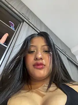 Estefanii- online show from 06-21-26, 09:37