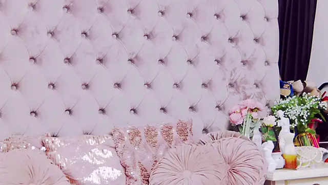 PenelopeLynnx online show from 04-15-26, 10:21