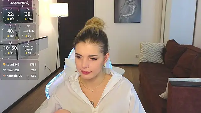 Snapshot of adrianawow1 chatting on 03-19-25, 03:30 adrianawow1 online show from 03-19-25, 03:30