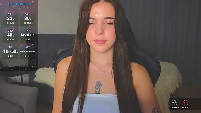 Snapshot of adrianawow1 chatting on 10-04-25, 12:12 adrianawow1 online show from 10-04-25, 12:12