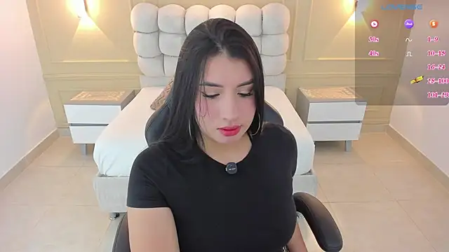 ALICESTARKK online show from 07-08-26, 01:01