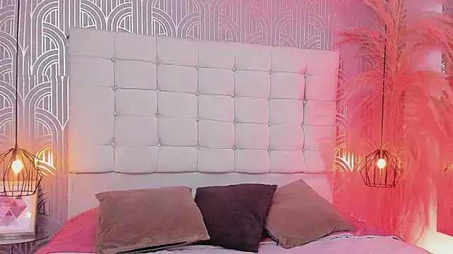 Snapshot of LeylaRangel chatting on 03-14-25, 03:48 LeylaRangel online show from 03-14-25, 03:48