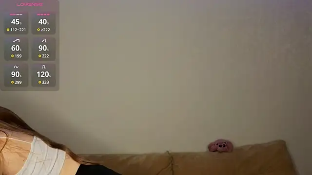 Snapshot of Candy_Lynni chatting on 01-02-25, 06:01 Candy Lynni online show from 01-02-25, 06:01