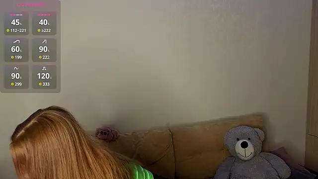 Snapshot of Candy_Lynni chatting on 01-10-25, 06:06 Candy Lynni online show from 01-10-25, 06:06