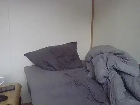 sympatyczny223 online show from 03-15-26, 08:43