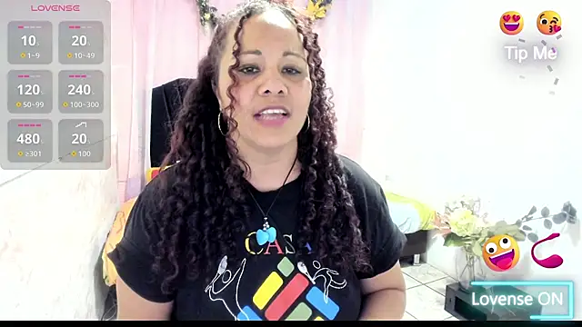 Snapshot of Brunette_sasha chatting on 01-12-26, 10:36 Brunette sasha online show from 01-12-26, 10:36