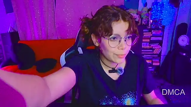 Drea Foox online show from 05-06-26, 02:48
