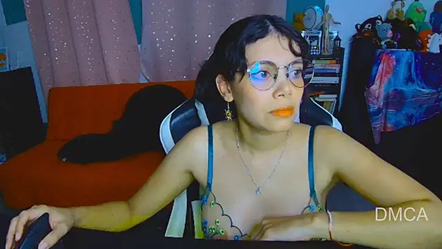 Drea Foox online show from 02-13-26, 04:01