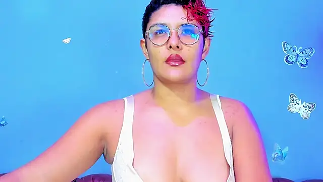 Snapshot of Kaira_mosse chatting on 05-05-26, 10:51 Kaira mosse online show from 05-05-26, 10:51