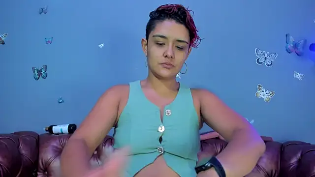 Snapshot of Kaira_mosse chatting on 06-13-26, 11:41 Kaira mosse online show from 06-13-26, 11:41