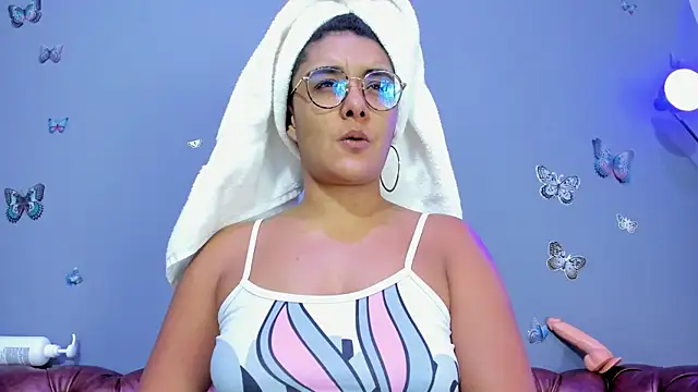 Kaira mosse online show from 12-04-25, 11:53