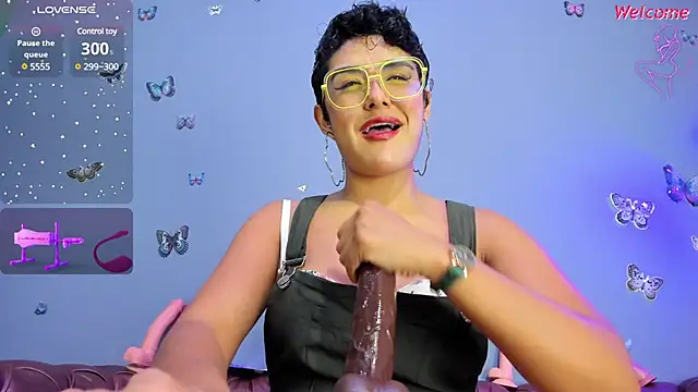 Kaira mosse online show from 03-22-25, 11:11