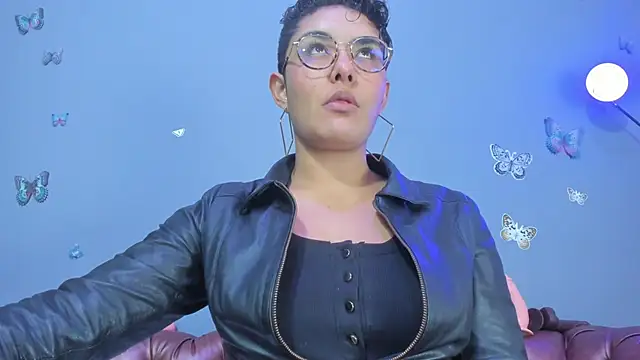 Kaira mosse online show from 01-13-26, 11:47