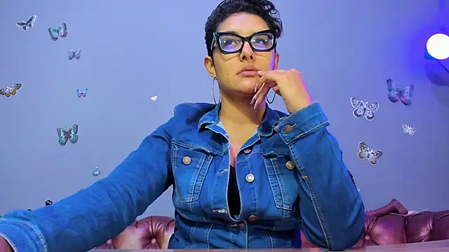 Kaira mosse online show from 12-20-25, 11:46