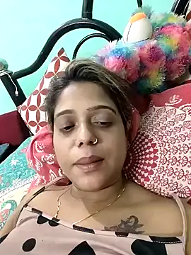 Somee77 online show from 02-05-25, 10:11