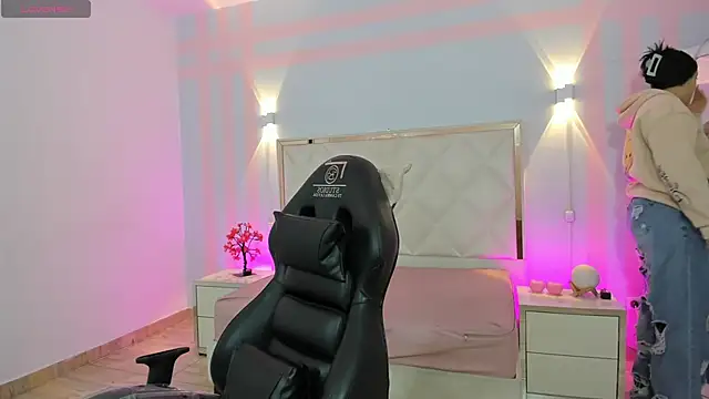 Brendda tay online show from 04-12-26, 03:10