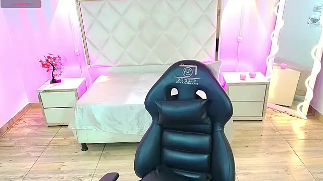 Brendda tay online show from 01-11-26, 03:13