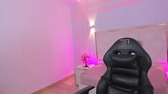 Brendda tay online show from 04-09-26, 03:19