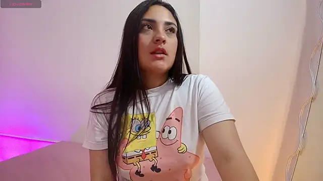 Snapshot of Brendda_tay chatting on 03-15-25, 03:29 Brendda tay online show from 03-15-25, 03:29