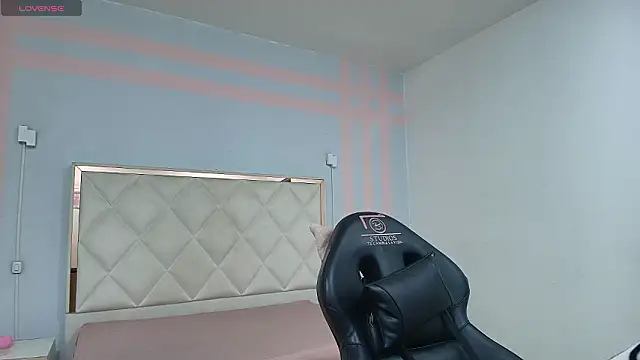 Brendda tay online show from 02-18-26, 03:26