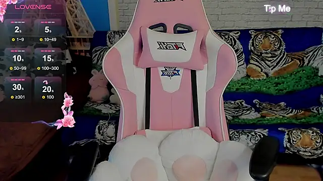 b1gBlushkk online show from 10-04-25, 02:07