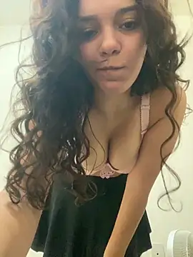 BranquinhaRj177 online show from 03-06-26, 04:29