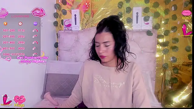 Snapshot of cristalconnorr chatting on 04-20-26, 04:30 cristalconnorr online show from 04-20-26, 04:30