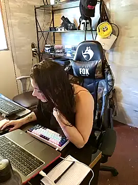 Snapshot of CoelhinhaGostosa chatting on 03-13-26, 05:51 CoelhinhaGostosa online show from 03-13-26, 05:51