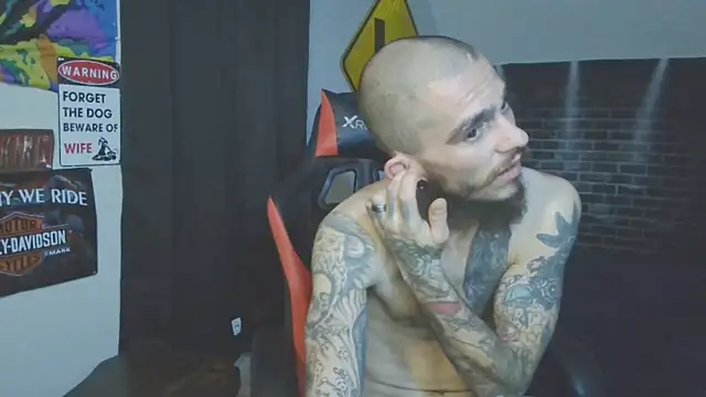 XMeF10 online show from 03-12-25, 03:57