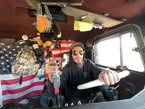 XMeF10 online show from 03-24-26, 11:54