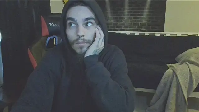 XMeF10 online show from 03-02-25, 01:09