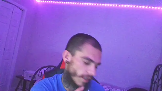 XMeF10 online show from 02-04-25, 01:34