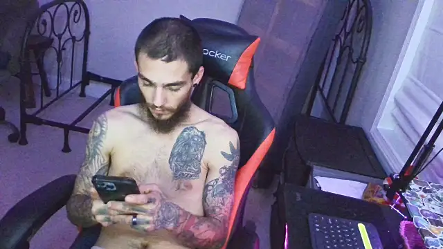 XMeF10 online show from 02-14-25, 01:34