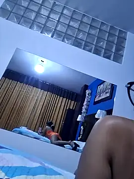 Snapshot of yarely9 chatting on 02-10-25, 12:41 yarely9 online show from 02-10-25, 12:41