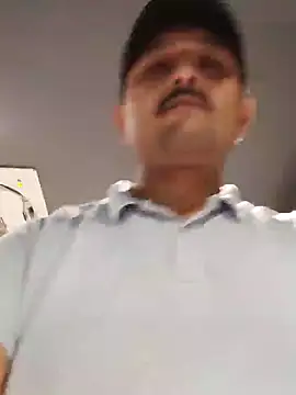 Akhil3290 online show from 01-22-25, 04:23