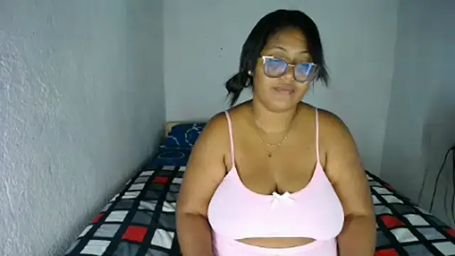 Snapshot of miajoseph_ chatting on 01-07-26, 03:55 miajoseph online show from 01-07-26, 03:55