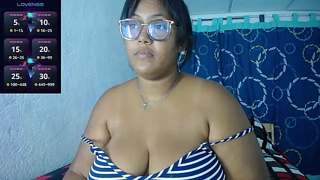 Snapshot of miajoseph_ chatting on 05-03-26, 05:01 miajoseph online show from 05-03-26, 05:01