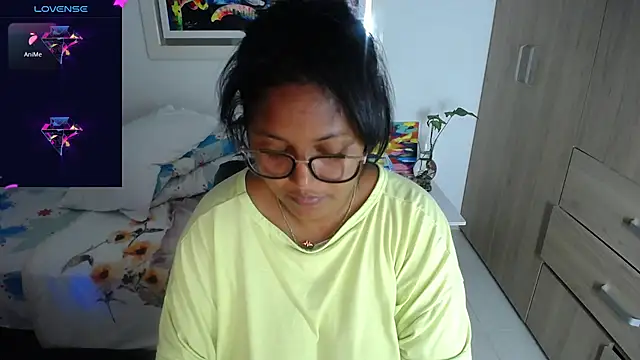 Snapshot of miajoseph_ chatting on 02-04-25, 08:02 miajoseph online show from 02-04-25, 08:02