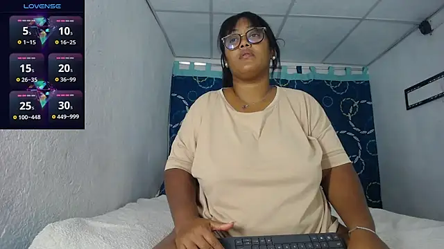 Snapshot of miajoseph_ chatting on 05-02-26, 03:34 miajoseph online show from 05-02-26, 03:34