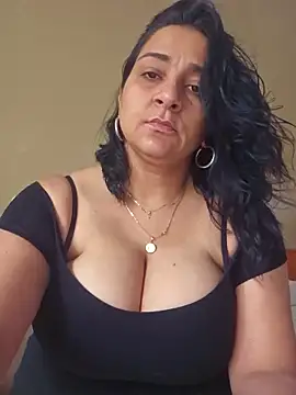 paulinaDiaz1 online show from 09-21-25, 11:37