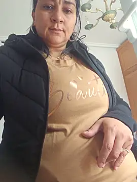 paulinaDiaz1 online show from 05-14-26, 01:19