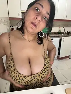 paulinaDiaz1 online show from 03-13-25, 08:43