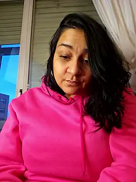 Snapshot of paulinaDiaz1 chatting on 01-17-26, 05:16 paulinaDiaz1 online show from 01-17-26, 05:16