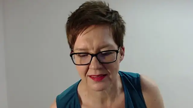 Snapshot of Sofie69Velvet chatting on 01-16-26, 03:27 Sofie69Velvet online show from 01-16-26, 03:27