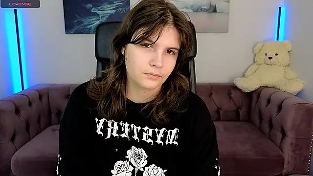 Ruyjin Choi online show from 11-04-25, 10:30