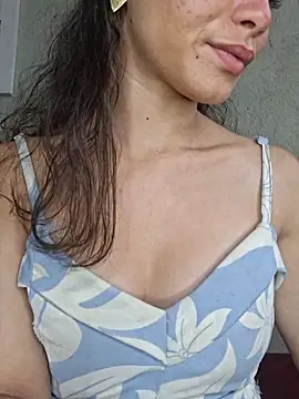 HelenHoltz online show from 11-11-25, 02:12