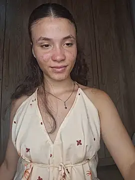 HelenHoltz online show from 12-16-25, 07:18