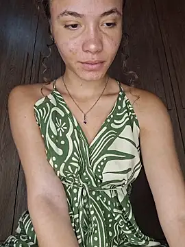 HelenHoltz online show from 12-15-25, 01:06