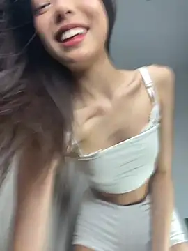 DesiredHoney online show from 01-20-25, 10:29